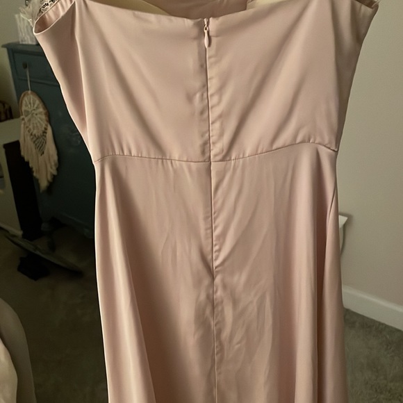 Cream lace cut out dress - Picture 2 of 3